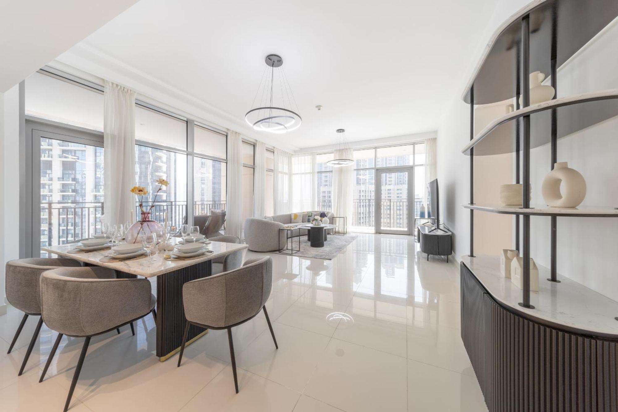 Апартаменти Eden's Homes & - Blvd Crescent